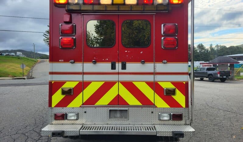 
								2008 Chevy Kodiak 6.6L with Allison McCoy Miller Ambulance or Command/Support Vehicle full									