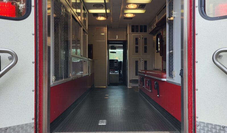 
								2008 Chevy Kodiak 6.6L with Allison McCoy Miller Ambulance or Command/Support Vehicle full									