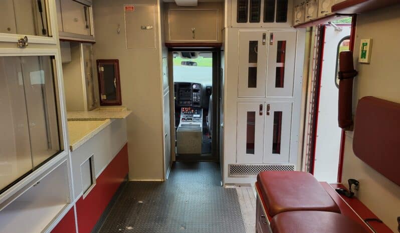 
								2008 Chevy Kodiak 6.6L with Allison McCoy Miller Ambulance or Command/Support Vehicle full									