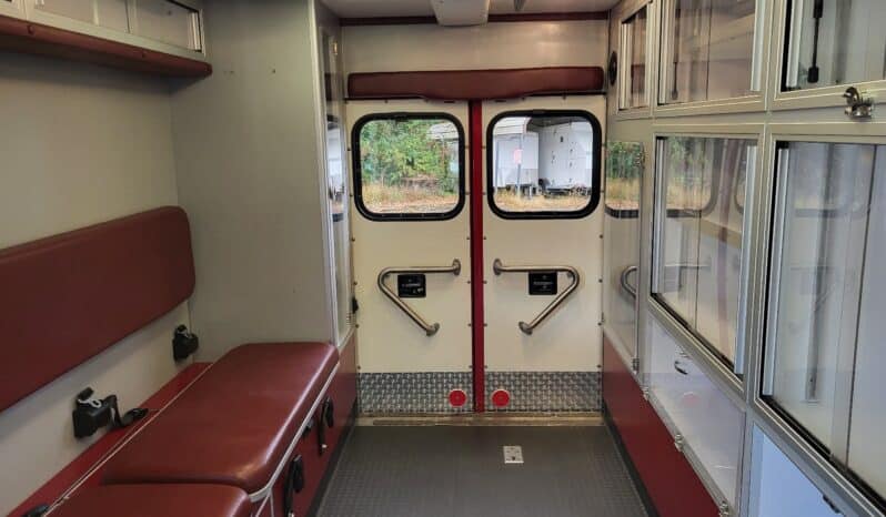 
								2008 Chevy Kodiak 6.6L with Allison McCoy Miller Ambulance or Command/Support Vehicle full									