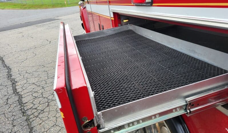 
								2008 Chevy Kodiak 6.6L with Allison McCoy Miller Ambulance or Command/Support Vehicle full									