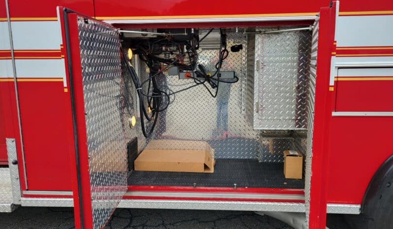 
								2008 Chevy Kodiak 6.6L with Allison McCoy Miller Ambulance or Command/Support Vehicle full									