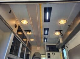 
										2007 G3500 6.6L Wheeled Coach Ambulance full									