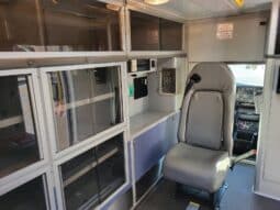 
										2007 G3500 6.6L Wheeled Coach Ambulance full									