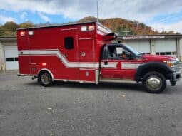 
										2014 F450 6.7L AEV Ambulance full									