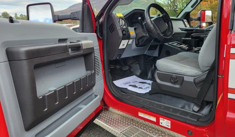 
								2014 F450 6.7L AEV Ambulance full									