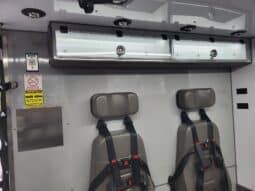 
										2014 F450 6.7L AEV Ambulance full									