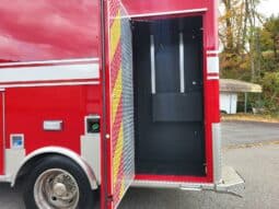 
										2014 F450 6.7L AEV Ambulance full									