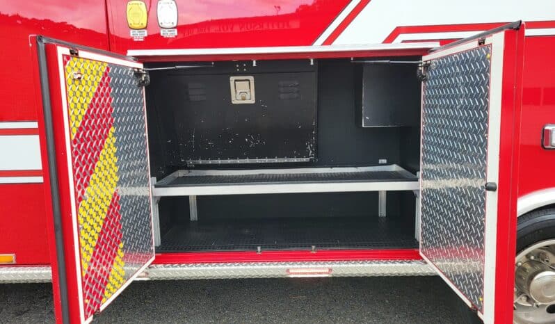 
								2014 F450 6.7L AEV Ambulance full									