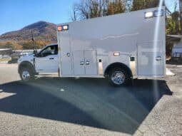 
										New F450 4×4 6.7L Braun Super Chief Stock Build Remount Ambulance full									