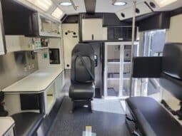 
										New F450 4×4 6.7L Braun Super Chief Stock Build Remount Ambulance full									