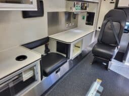 
										New F450 4×4 6.7L Braun Super Chief Stock Build Remount Ambulance full									