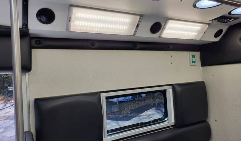 
								New F450 4×4 6.7L Braun Super Chief Stock Build Remount Ambulance full									