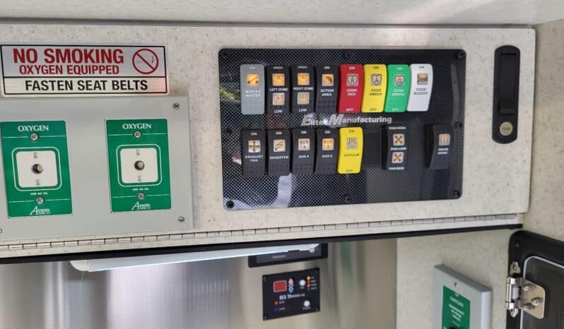 
								New F450 4×4 6.7L Braun Super Chief Stock Build Remount Ambulance full									