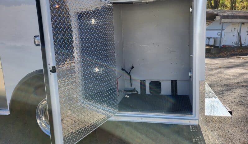 
								New F450 4×4 6.7L Braun Super Chief Stock Build Remount Ambulance full									