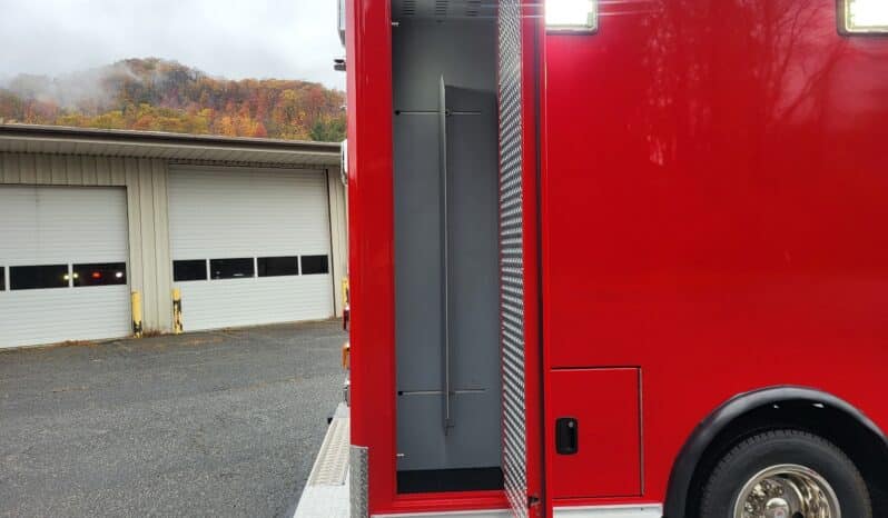 
								New 2025 Wheeled Coach Stock Build Remount Ambulance full									