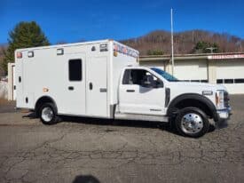 New F450 4×4 6.7L Wheeled Coach Stock Build Remount Ambulance
