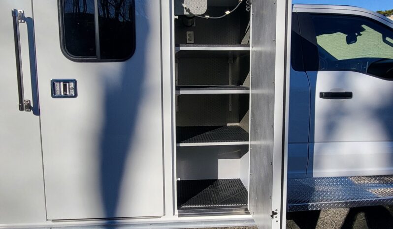 
								New F550 4×4 6.7L Road Rescue Stock Build Remount Ambulance full									