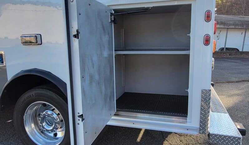 
								New F550 4×4 6.7L Road Rescue Stock Build Remount Ambulance full									