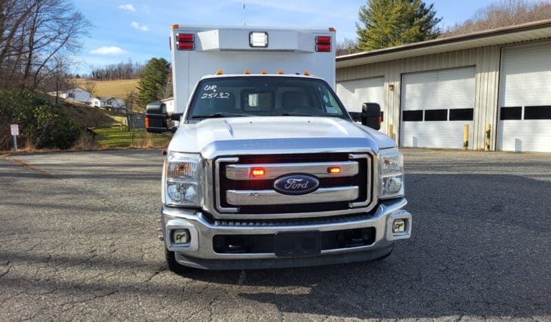 
								2016 F450 Wheeled Coach Ambulance full									