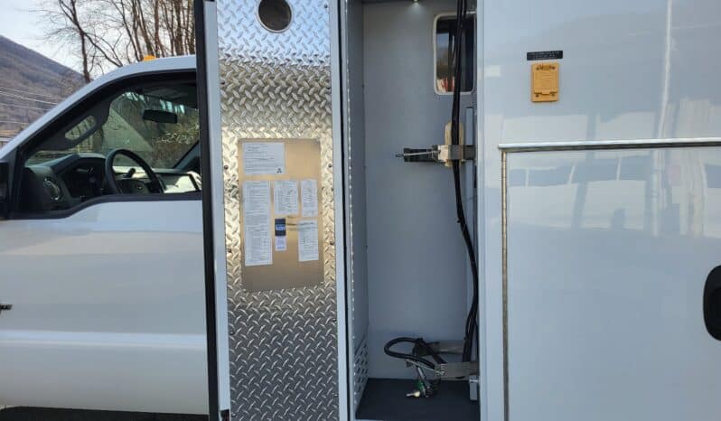 
								2016 F450 Wheeled Coach Ambulance full									