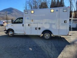 
										2007 G3500 6.6L Wheeled Coach Ambulance w 65k miles full									