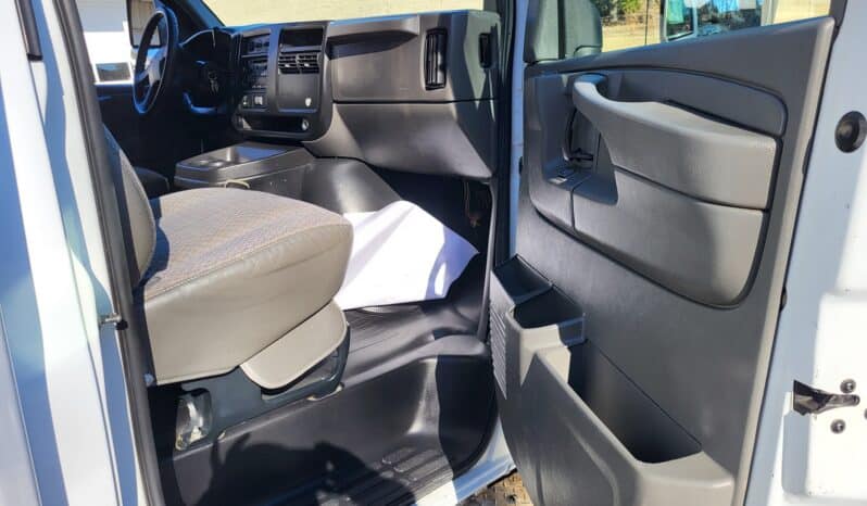 
								2007 G3500 6.6L Wheeled Coach Ambulance w 65k miles full									