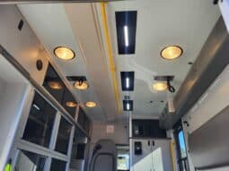 
										2007 G3500 6.6L Wheeled Coach Ambulance w 65k miles full									