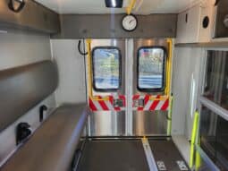 
										2007 G3500 6.6L Wheeled Coach Ambulance w 65k miles full									