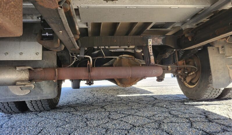 
								2007 G3500 6.6L Wheeled Coach Ambulance w 65k miles full									