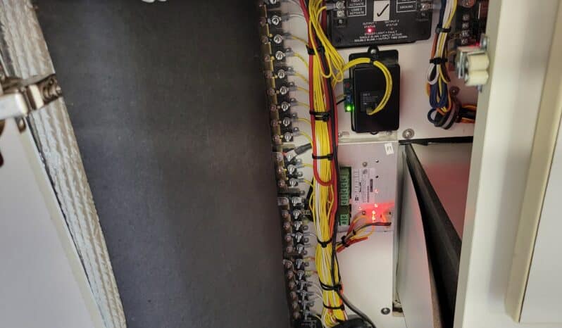 
								2015 F450 4×4 Wheeled Coach Ambulance, Only 38k miles full									