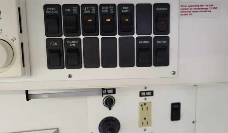 
								2015 F450 4×4 Wheeled Coach Ambulance, Only 38k miles full									