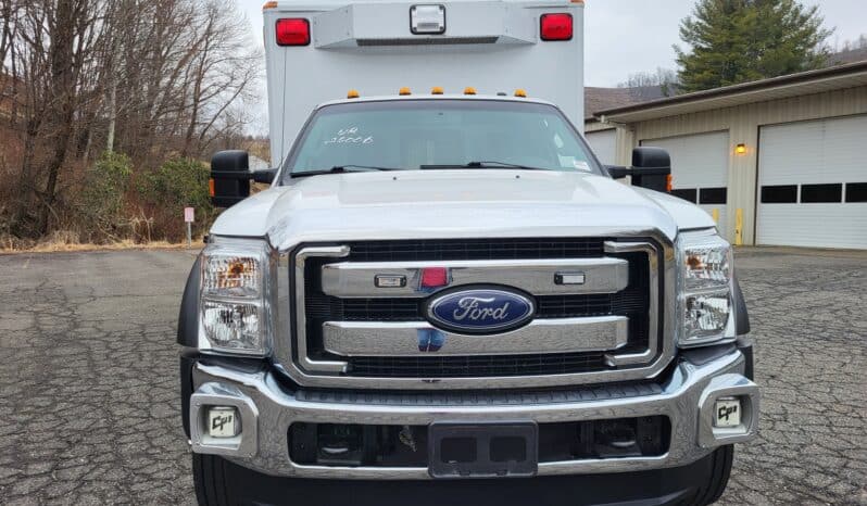 
								2016 F450 6.7L Wheeled Coach Ambulance, Only 63k miles, Stryker Performance-LOAD full									