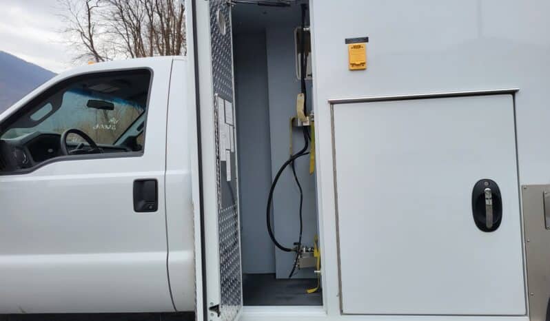 
								2016 F450 6.7L Wheeled Coach Ambulance, Only 63k miles, Stryker Performance-LOAD full									