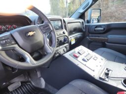 
										*Delivery Photos* New 2022 Chevy 3500HD 4wd Remount full									