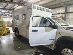 
										New RAM 4500 4×4 Cummins Osage Remount Finishing Next Week full									