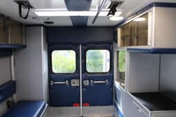 
										2013 Chevy G3500 6.6L Med-Tech Ambulance full									