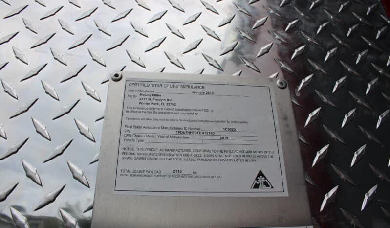 
								2015 F450 4×4 6.7L McCoy Miller Ambulance full									