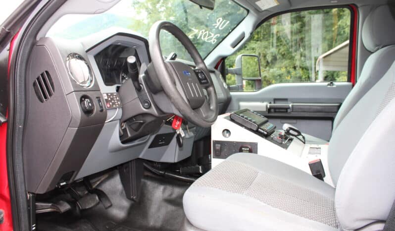 
								2015 F450 4×4 6.7L McCoy Miller Ambulance full									