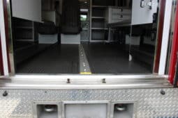 
										2015 F450 4×4 6.7L McCoy Miller Ambulance full									