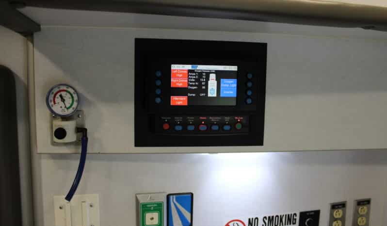 
								2015 F450 4×4 6.7L McCoy Miller Ambulance full									