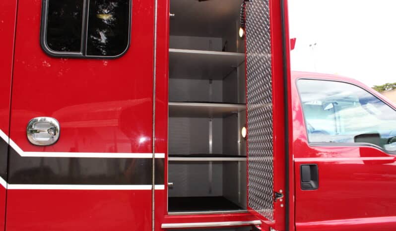 
								2015 F450 4×4 6.7L McCoy Miller Ambulance full									