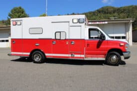 2014 E450 Braun Chief XL with Upgrades and V10 Gas Engine Ambulance