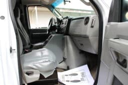 
										2018 E450 V10 Gas Wheeled Coach Ambulance full									