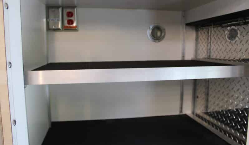 
								2006 E450 McCoy Miller Ambulance with 61k mi full									