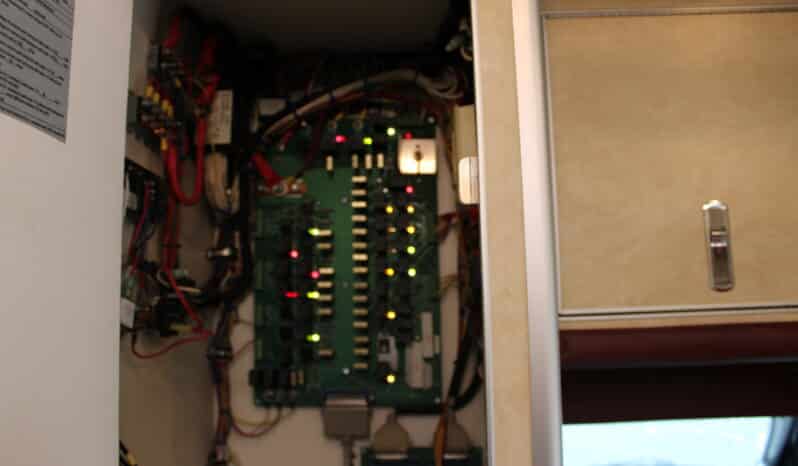 
								2006 E450 McCoy Miller Ambulance with 61k mi full									