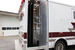 
										2006 E450 McCoy Miller Ambulance with 61k mi full									