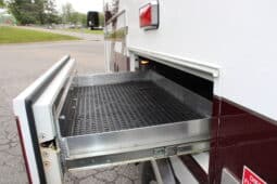 
										2006 E450 McCoy Miller Ambulance with 61k mi full									