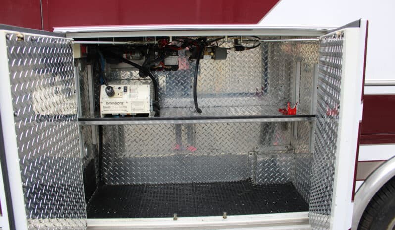 
								2006 E450 McCoy Miller Ambulance with 61k mi full									