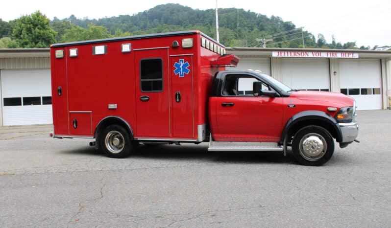 
								2011 Ram 6.7L Cummins Wheeled Coach Ambulance full									